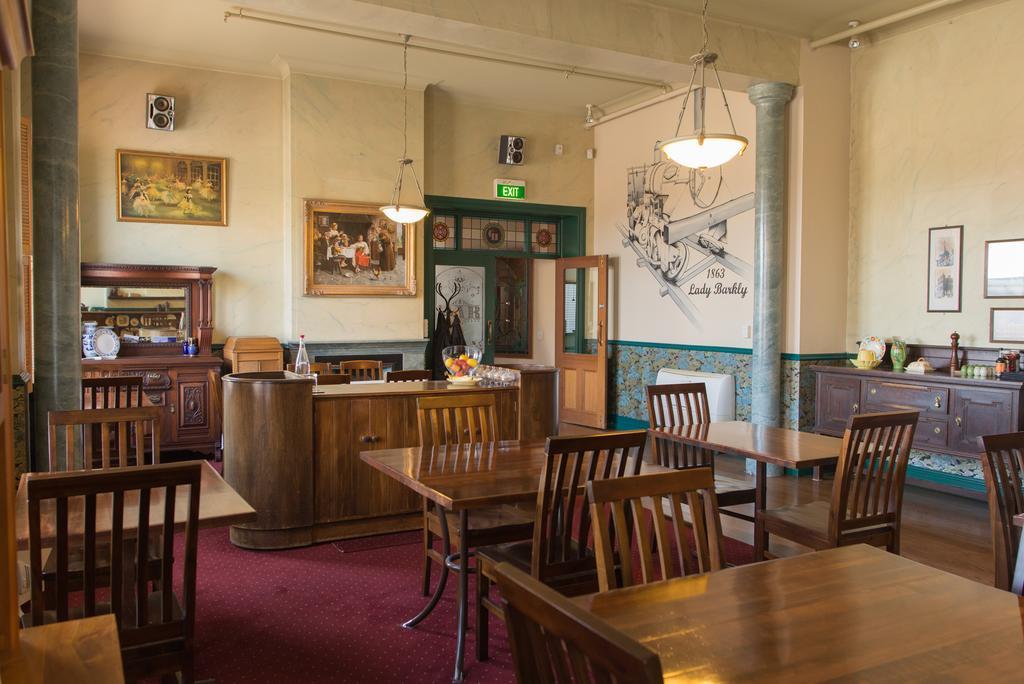 Victoria Railway Hotel Invercargill Eksteriør billede
