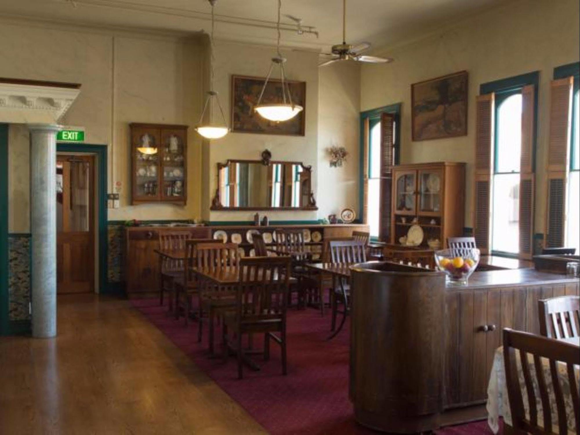 Victoria Railway Hotel Invercargill Eksteriør billede