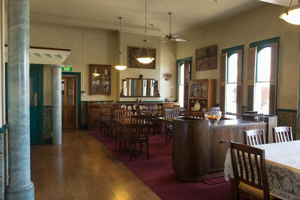 Victoria Railway Hotel Invercargill Eksteriør billede