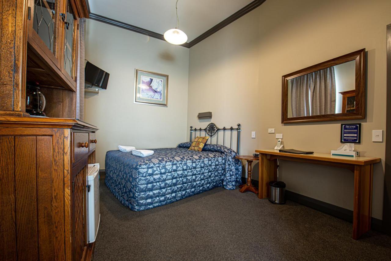Victoria Railway Hotel Invercargill Eksteriør billede